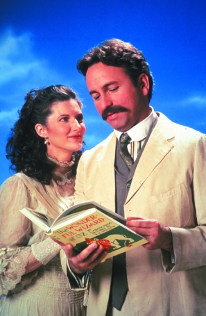 John Ritter & Annette O'Toole as L. Frank and Maude Baum